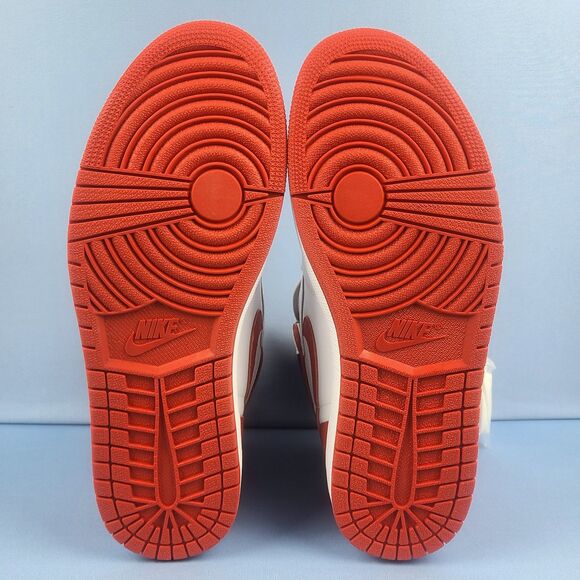 Nike Air Jordan 1 Retro High OG Mens Size 13 Heritage Red White Black 555088-161 - Picture 9 of 16